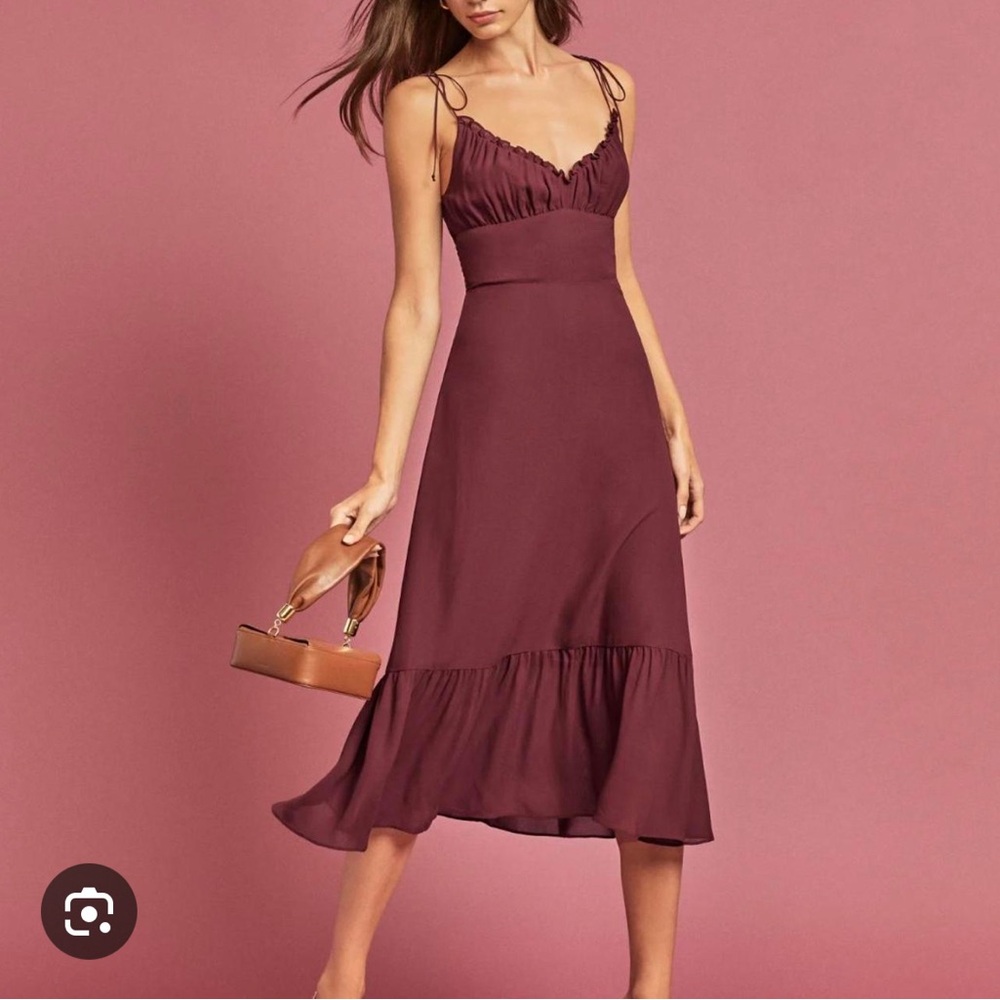 Chic Burgundy Midi Dress with Spaghetti Straps